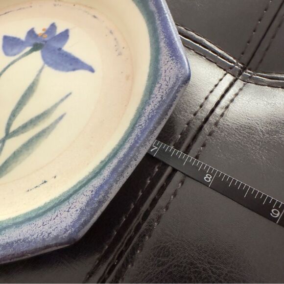 Steinman Cheese Butter Handmade Hand Painted Iris Flower Pottery Serving Dome - Picture 3 of 6